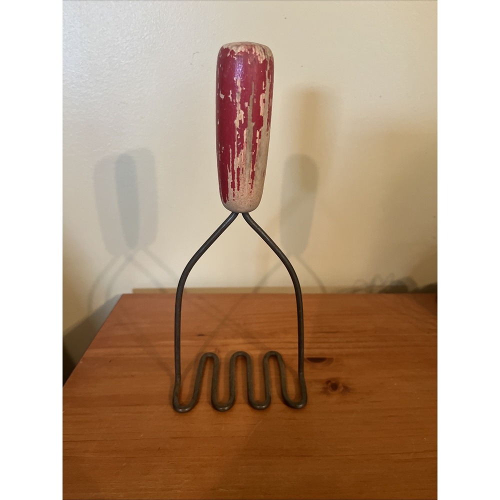 Vtg. Red Handled Potato Masher